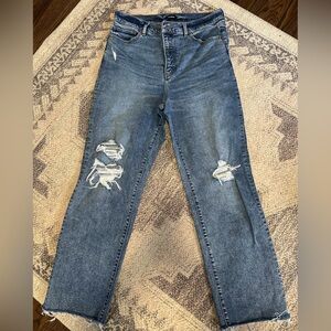 Express 12R Straight Leg Ripped Denim Jeans